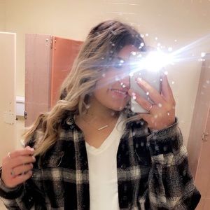 Meet your Posher, Jacqueline